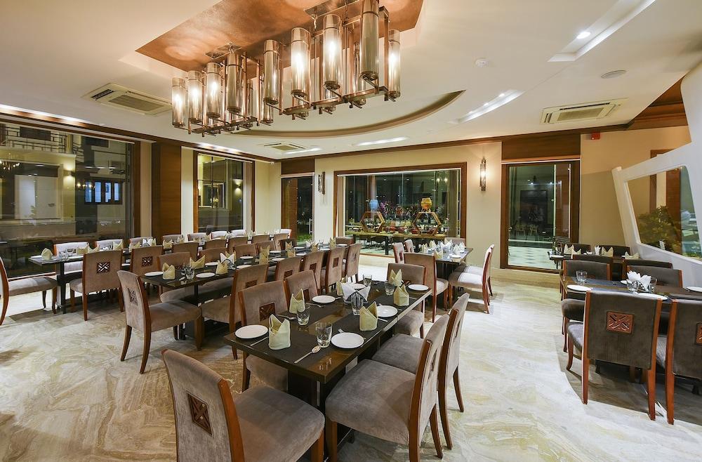 Lariya Resort Jodhpur  Buitenkant foto