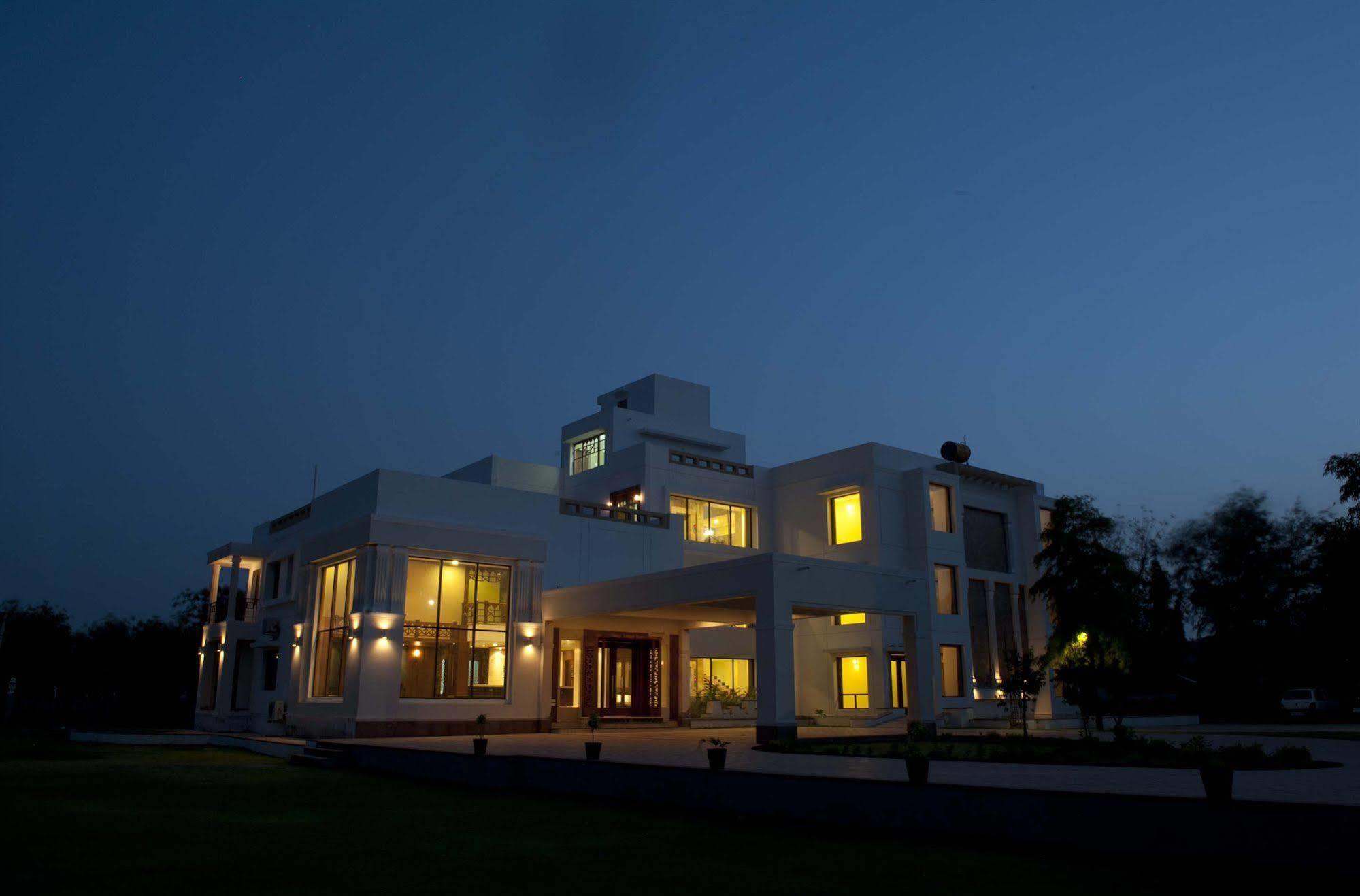 Lariya Resort Jodhpur  Buitenkant foto