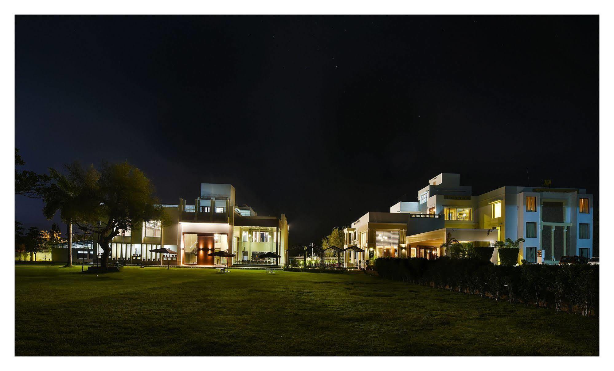 Lariya Resort Jodhpur  Buitenkant foto