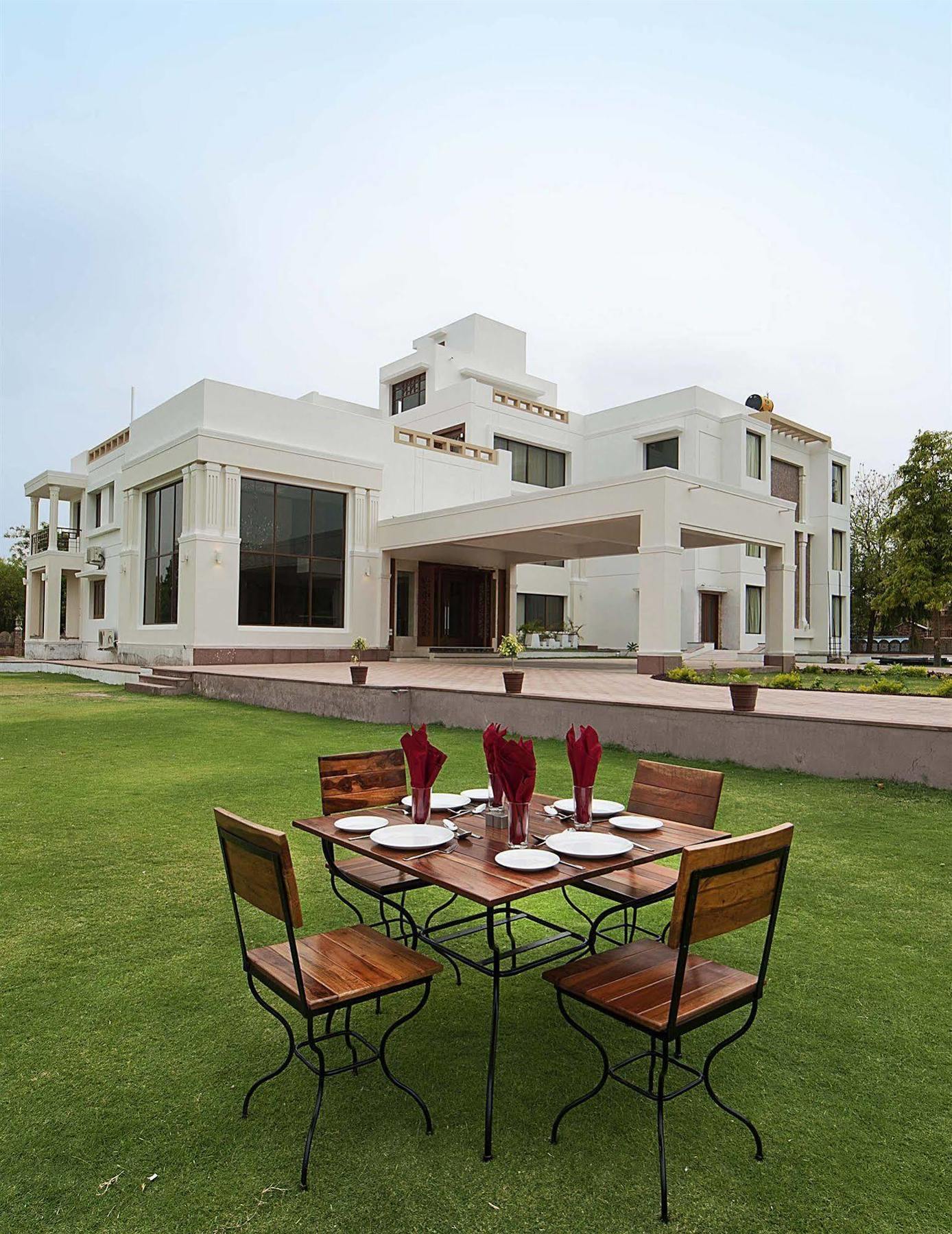 Lariya Resort Jodhpur  Buitenkant foto