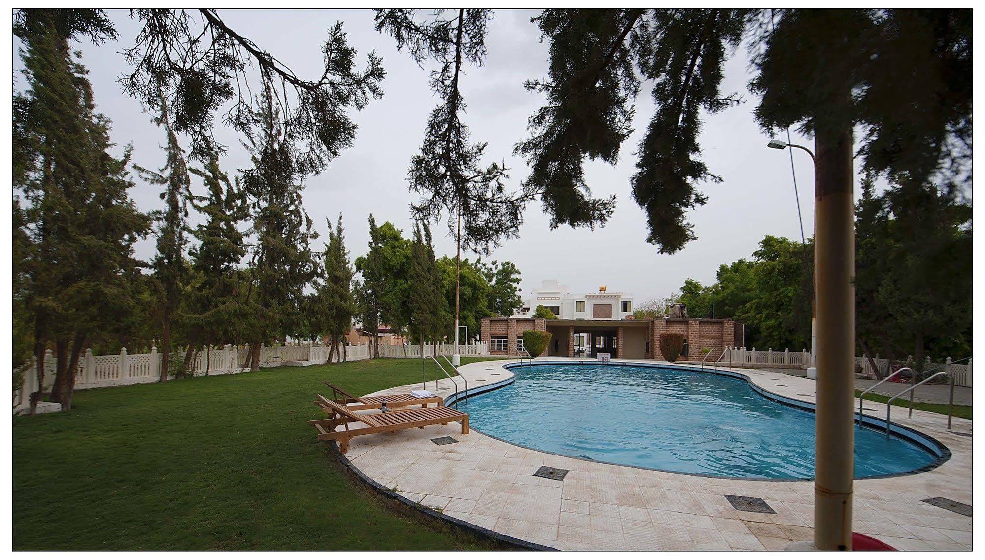 Lariya Resort Jodhpur  Buitenkant foto